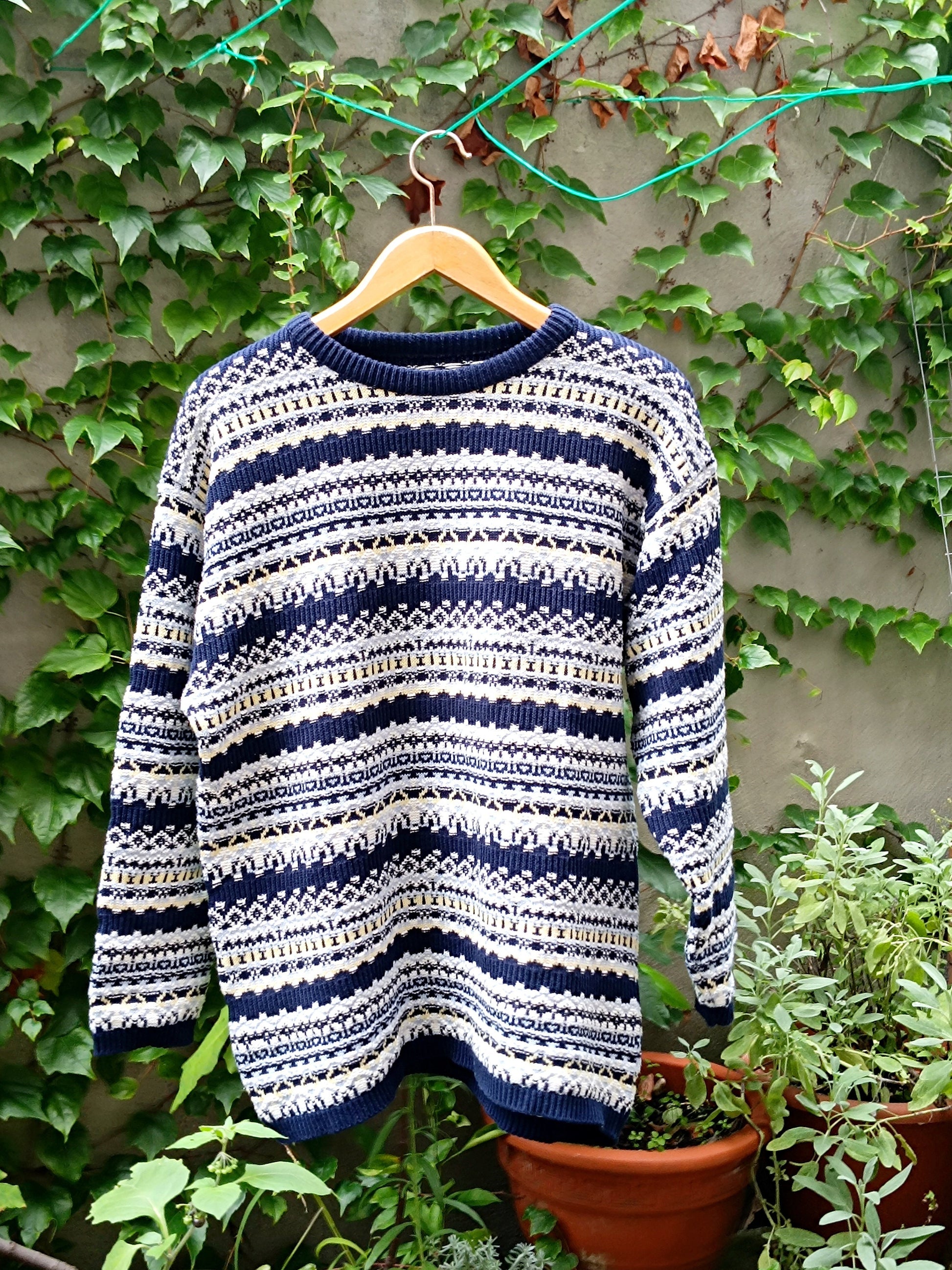 90s knitted sweater| Vintage cozy striped long sleeved knit in blue, white and yellow| Chunky knit minimalist jumper