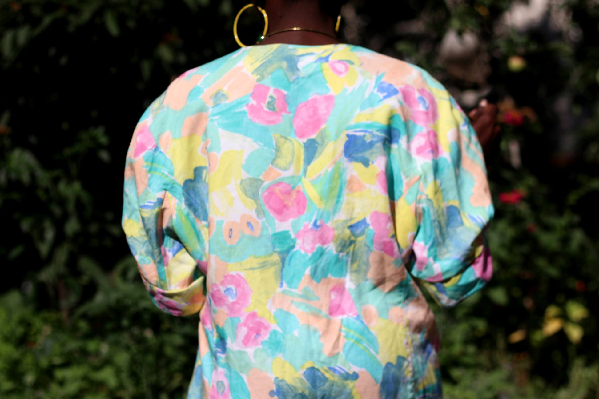 Vintage Floral Print Blouse| 80s short sleeved blue lightweight blazer| Yellow and blue arty shirt