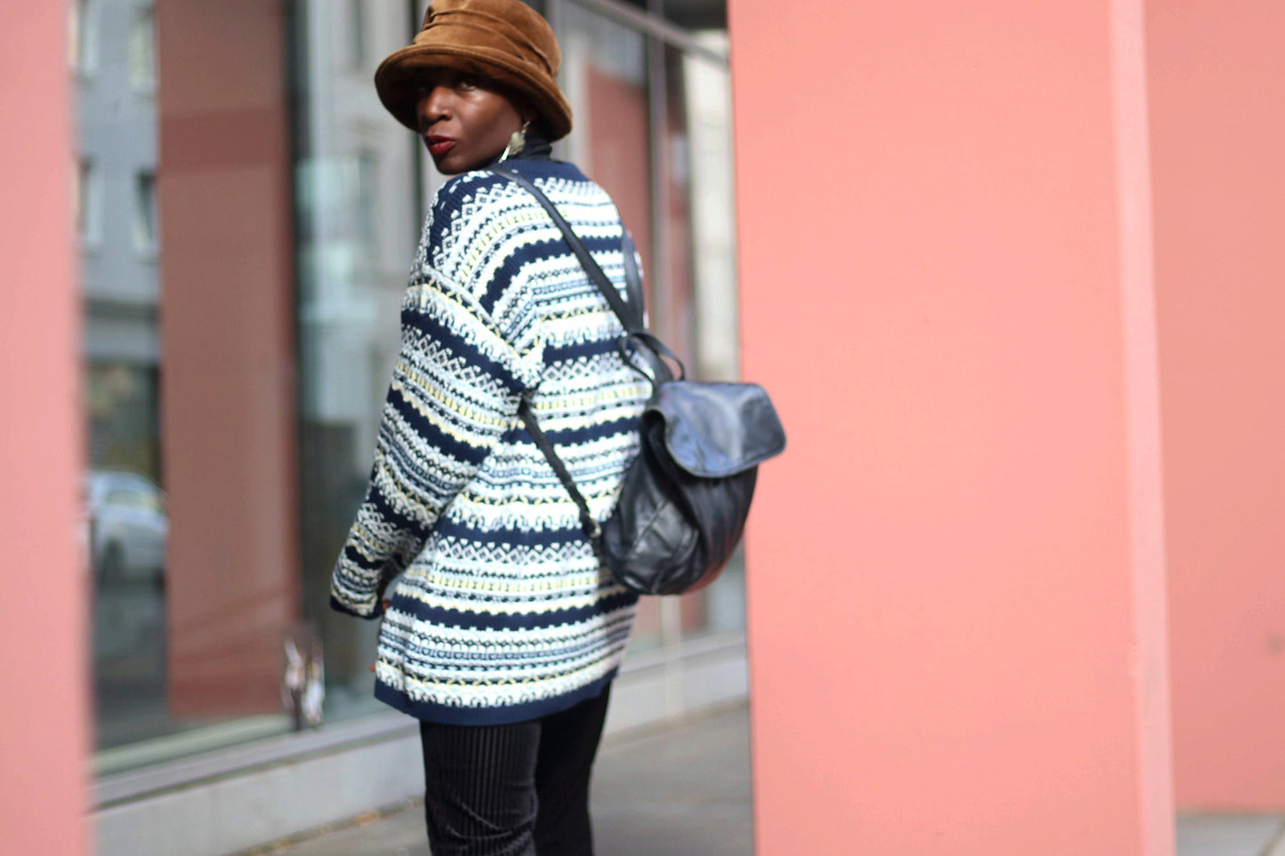 90s knitted sweater| Vintage cozy striped long sleeved knit in blue, white and yellow| Chunky knit minimalist jumper