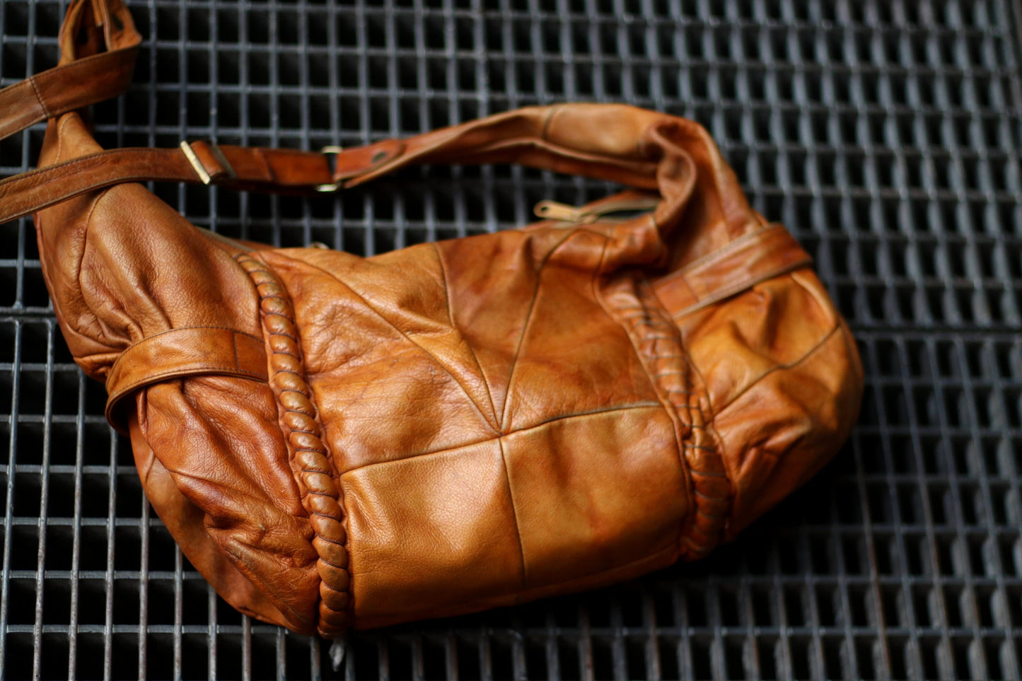 90s Brown Hobo Bag| Vintage Leather Crossbody bag| Bohemian shoulder bag with Woven Details