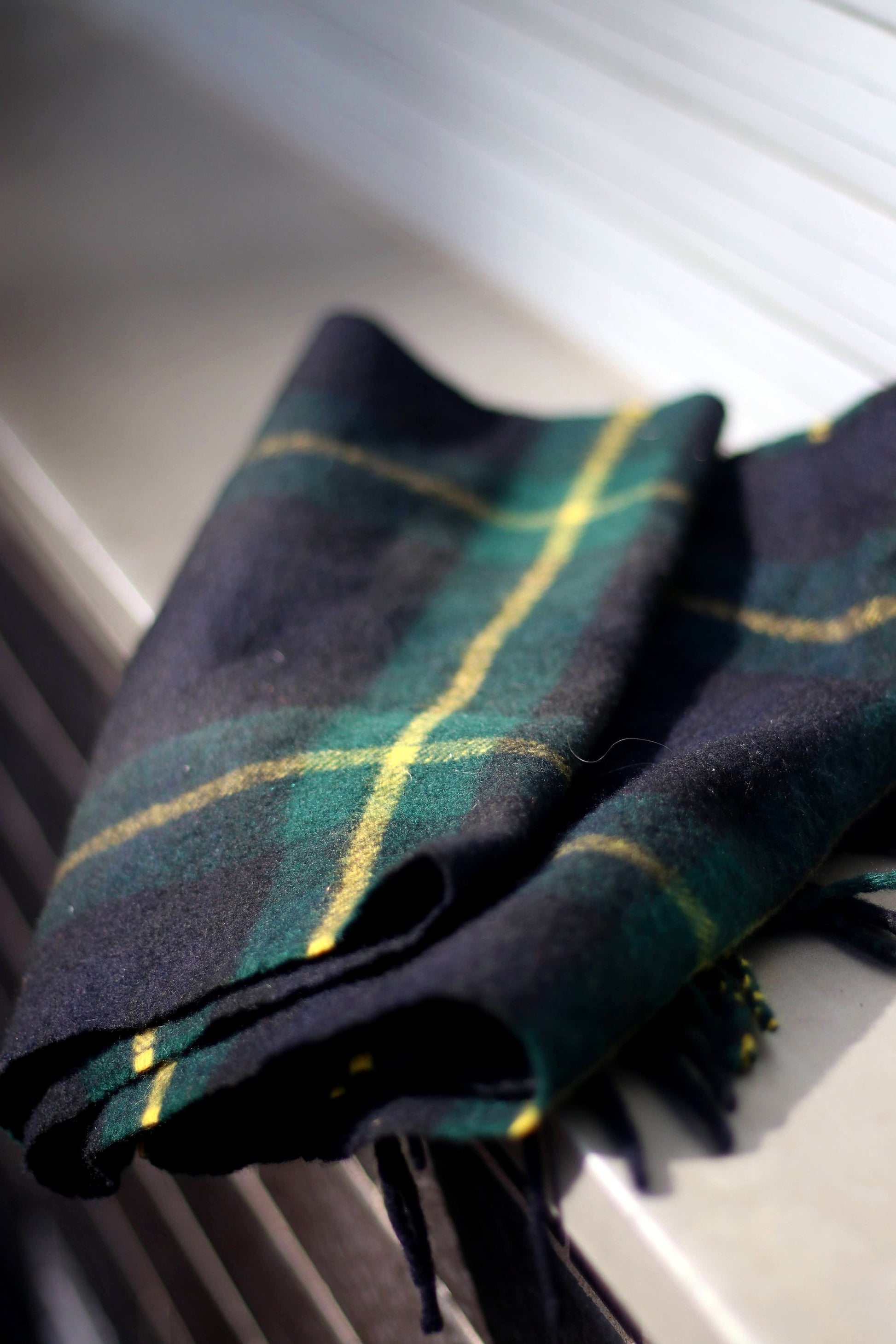 90s Cashmere Scarf| Vintage green and black plaid winter accessory | Minimalist checkered tartan winter wrap