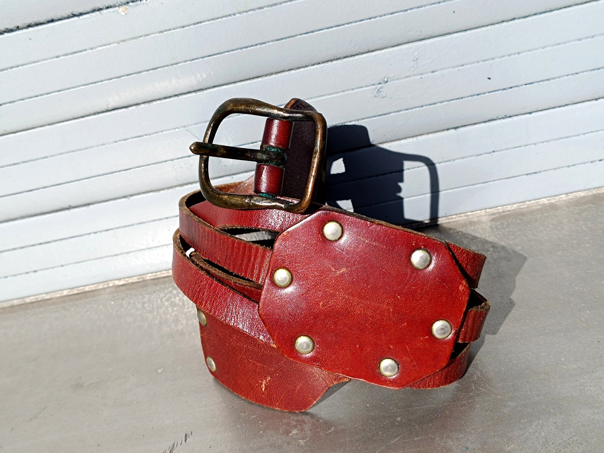 70s leather waistbelt| Vintage Feminine retro Brown Leather belt | Avant garde minimalist belt