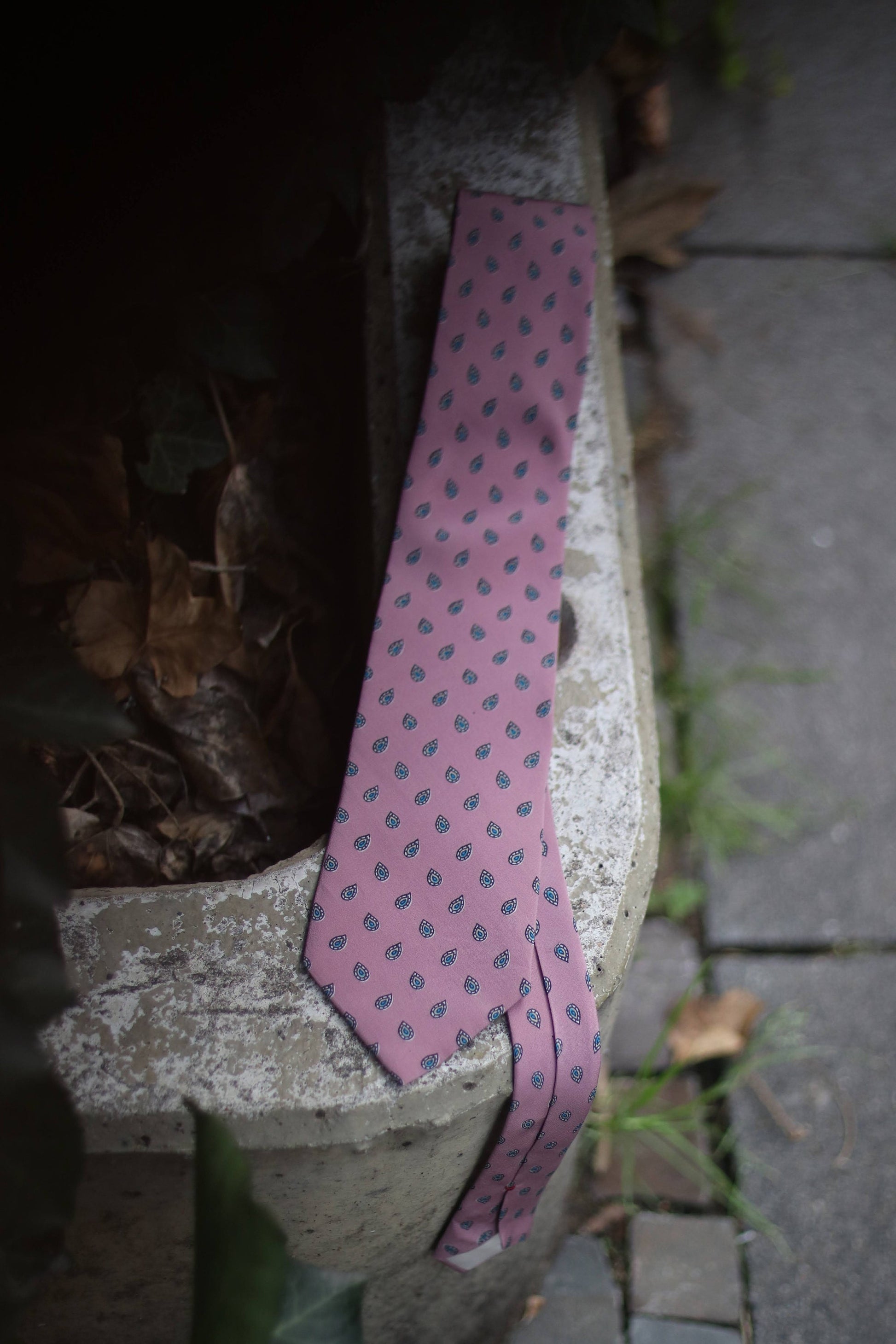 90s silk pink tie| Vintage workwear Tie Vintage silk tie| Paisley print pink tie