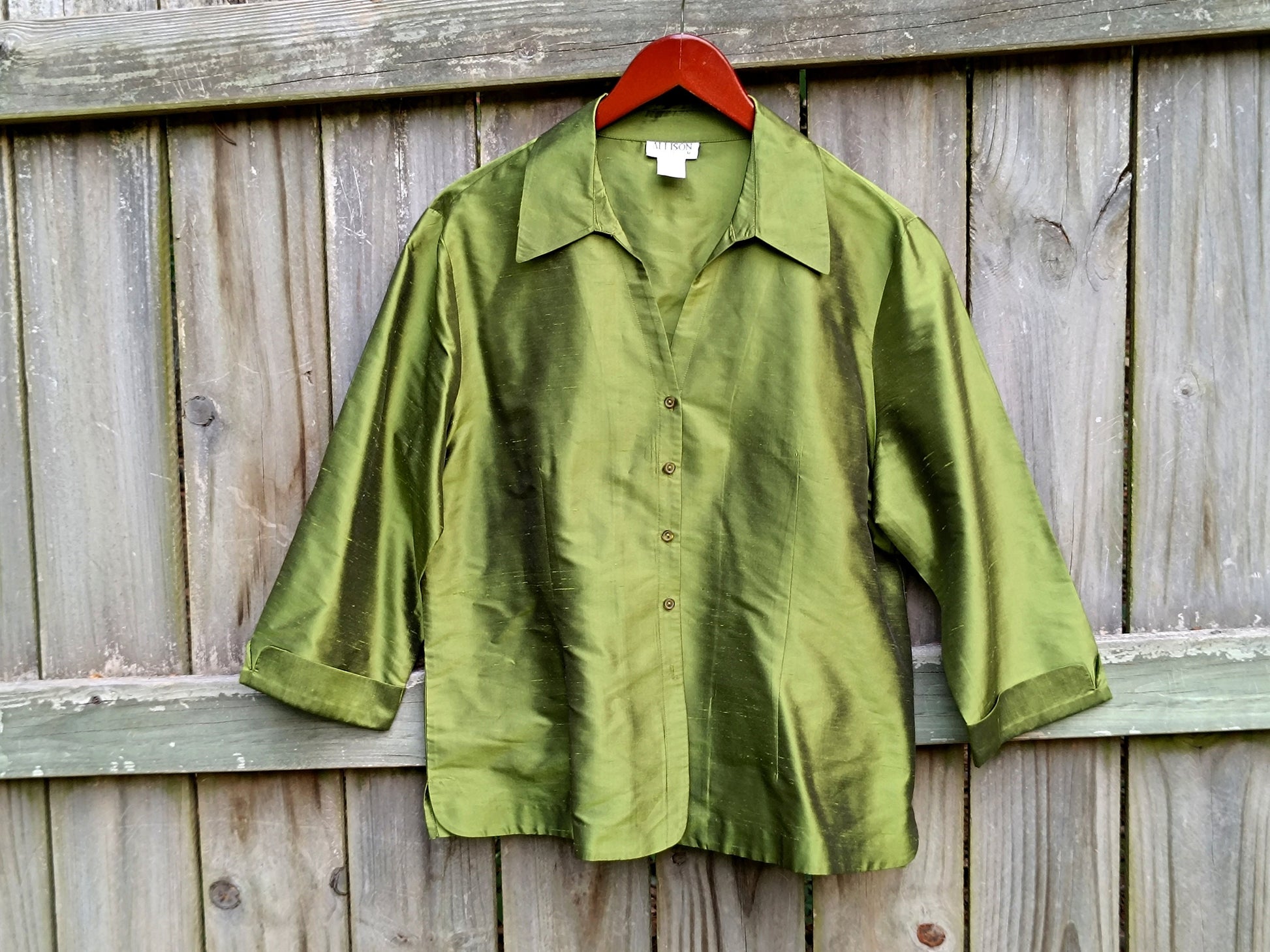 90s Allison Taylor Silk Blouse| Vintage Green Buttoned down silk shirt | Glamorous evening design