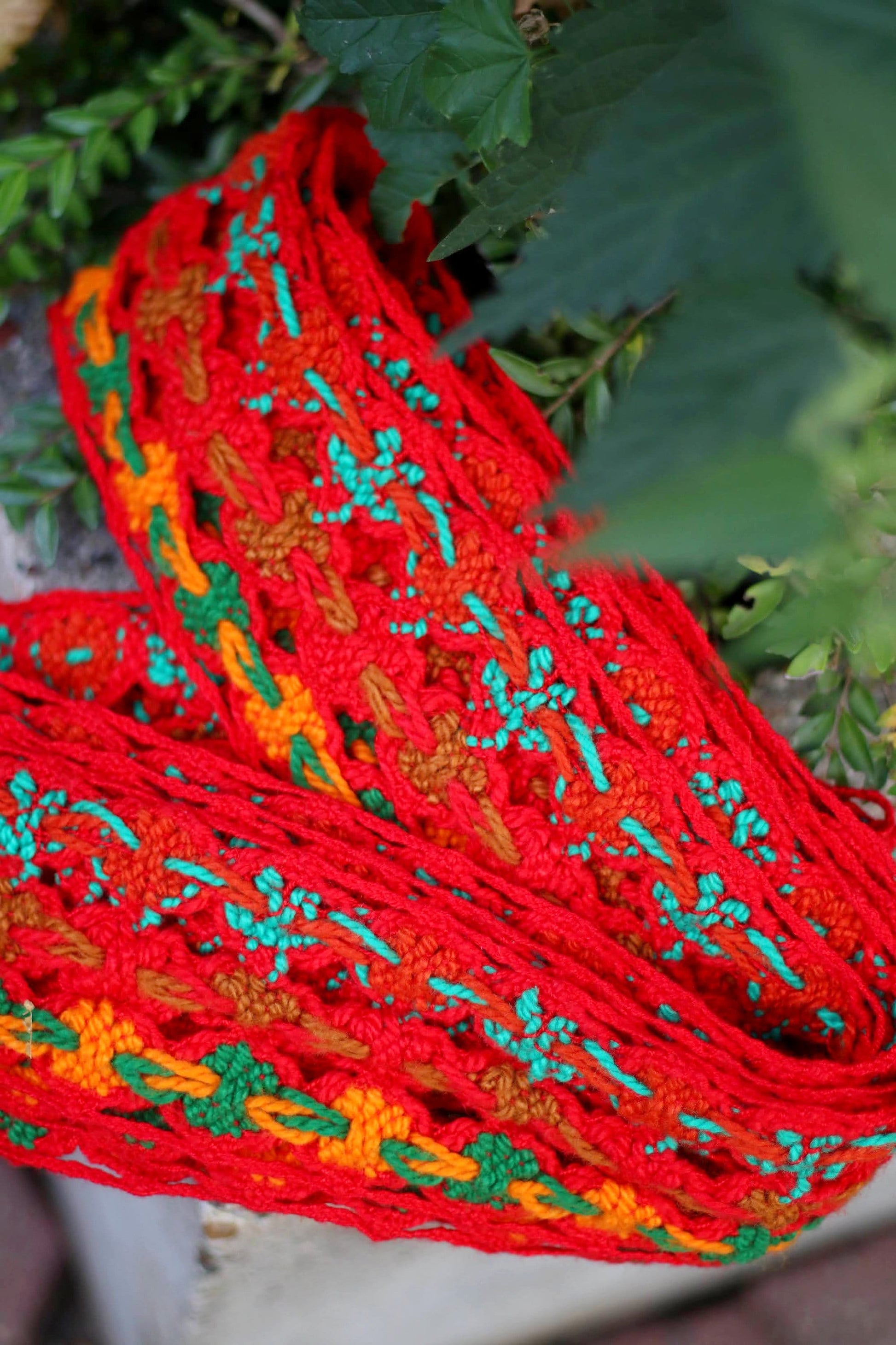 70s crocheted scarf| Vintage handmade colorful long scarf| red and orange flower power skinny scarf