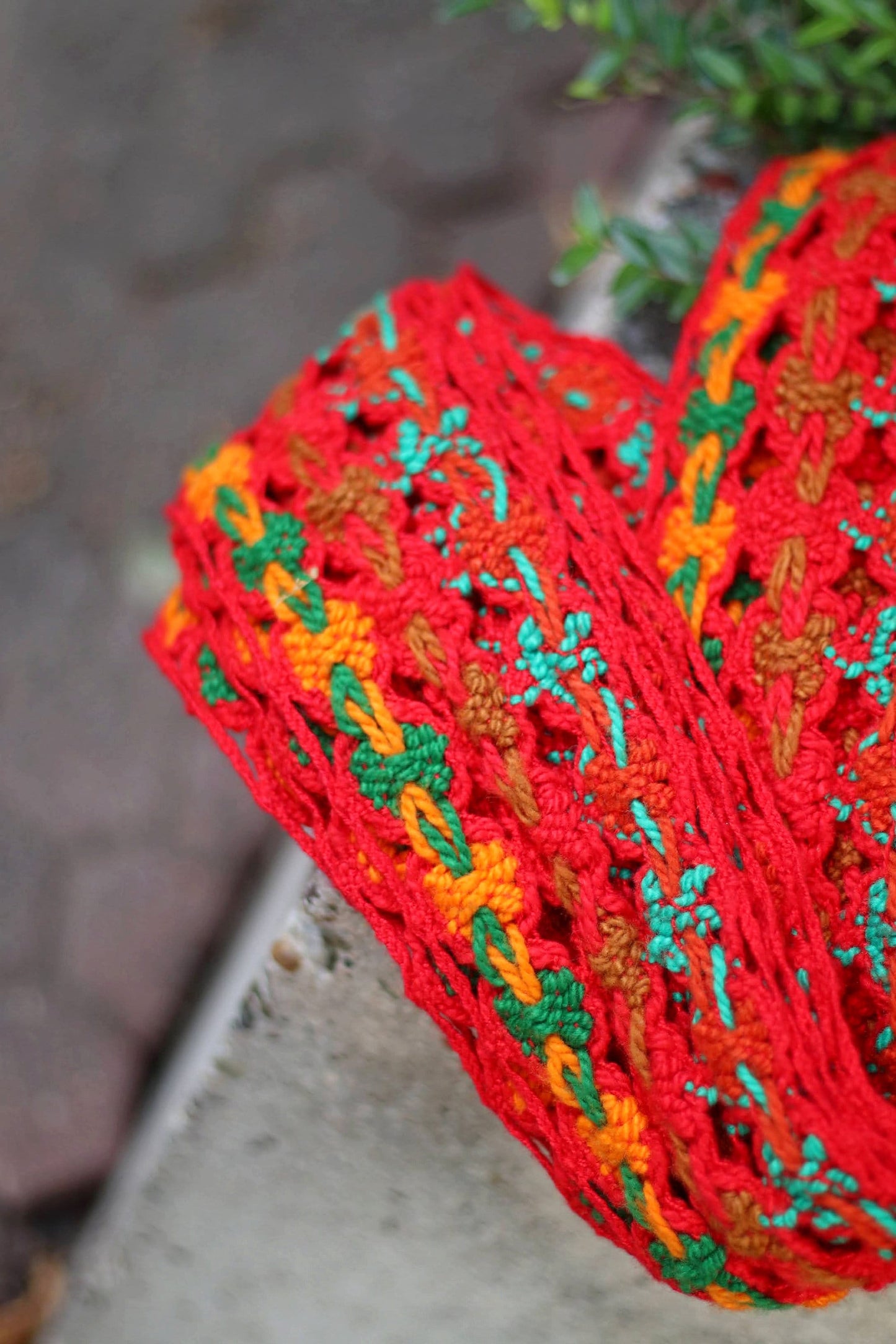 70s crocheted scarf| Vintage handmade colorful long scarf| red and orange flower power skinny scarf