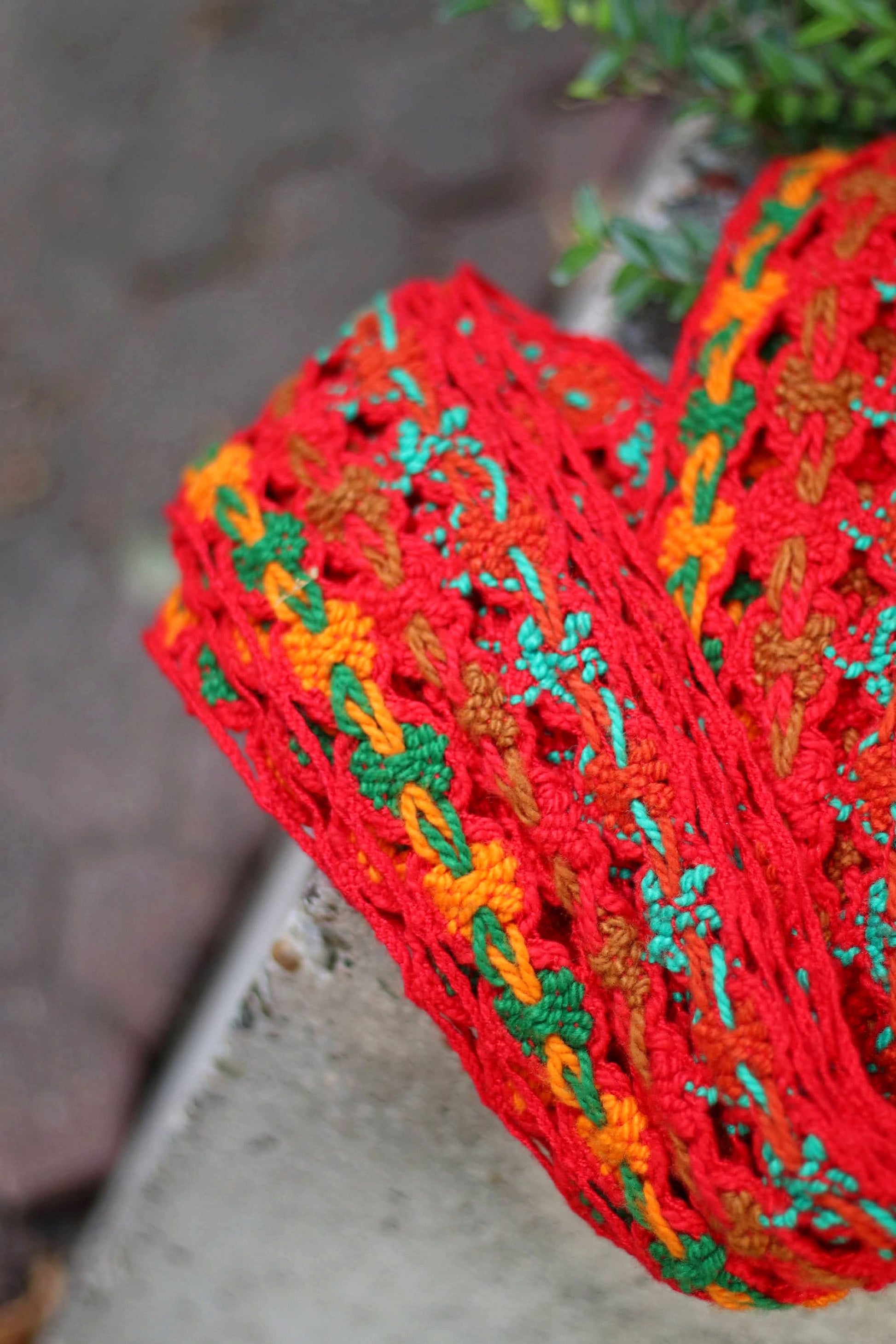 70s crocheted scarf| Vintage handmade colorful long scarf| red and orange flower power skinny scarf