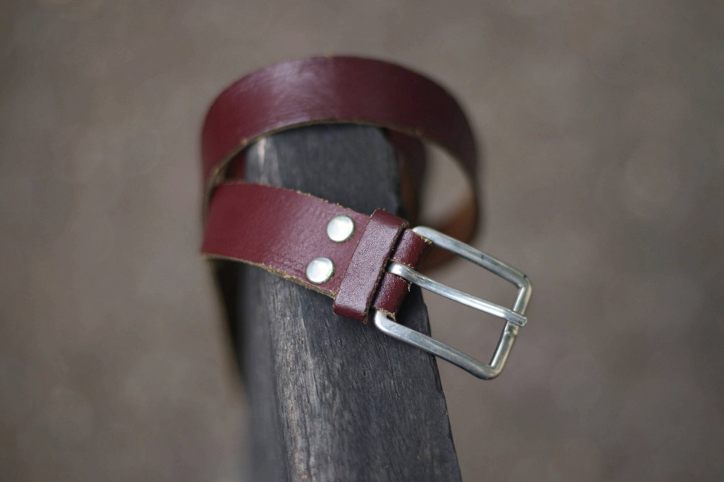 90s Minimalist Belt | Vintage leather belt with silver colored buckle| Classic Capsule Wardrobe Leather belt