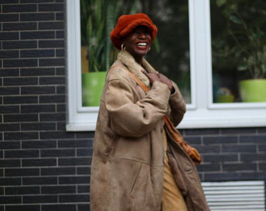 70s Shearling Coat| Vintage Brown Unisex Winter Coat| Oversized Minimalist Bohemian Outerwear