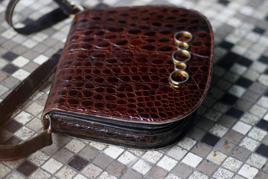 70s Leather Handbag | Vintage brown shoulder bag with statement straps and buckle| Boho chic crossbody