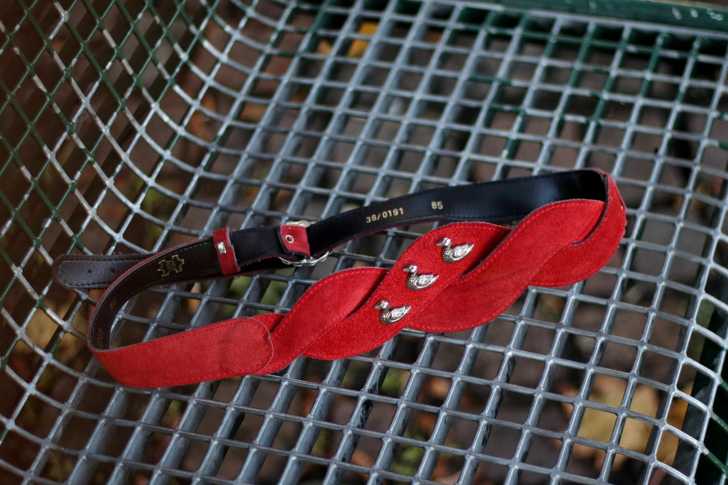 80s suede Belt| Vintage duck embellished belt| Folkloric waistbelt with silver-tone hardware.