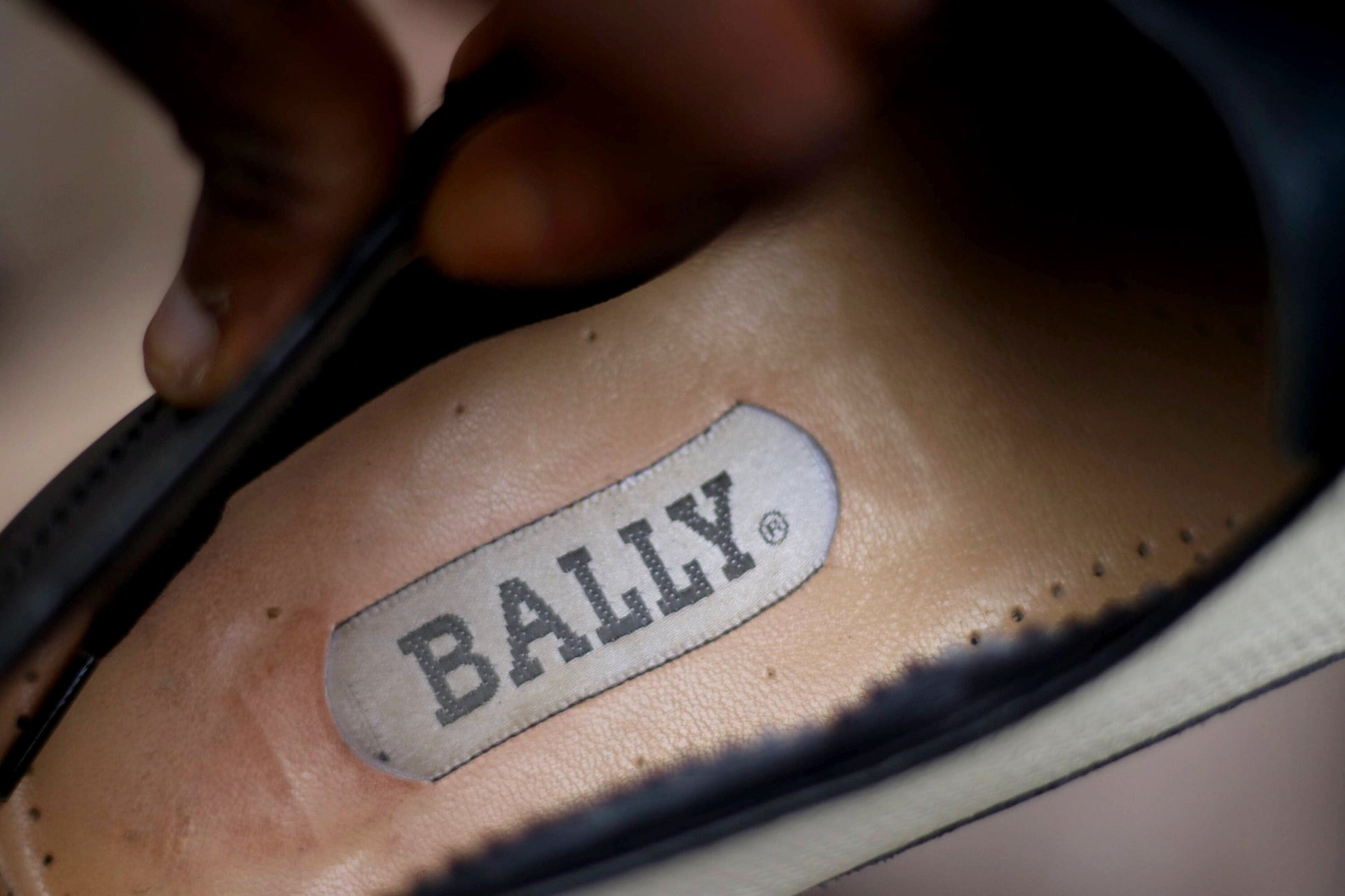 90s Bally Brogues| Vintage Leather Black and White Oxfords| Minimalist Monochrome lace up shoes| Timeless Dapper Footwear