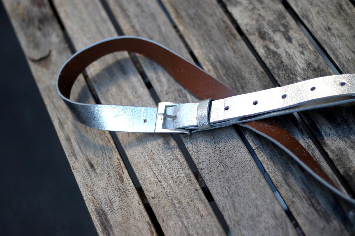 90s Metallic Leather Belt in Silver| Vintage Minimalist Women's belt| Classic Everyday Belt