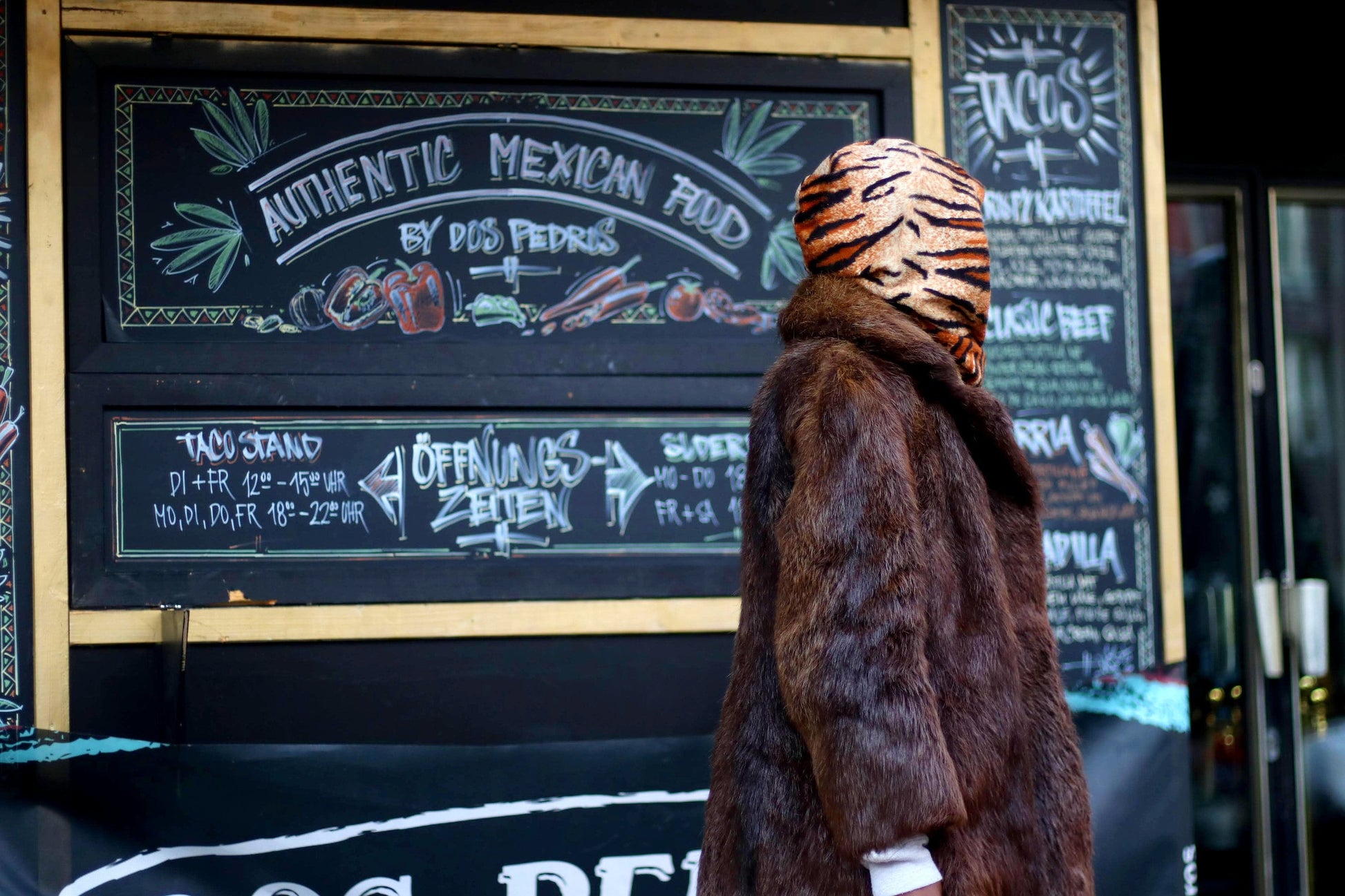 70s Brown Fur Coat| Vintage Women's Winter Fur Jacket| Warm Winter Coat