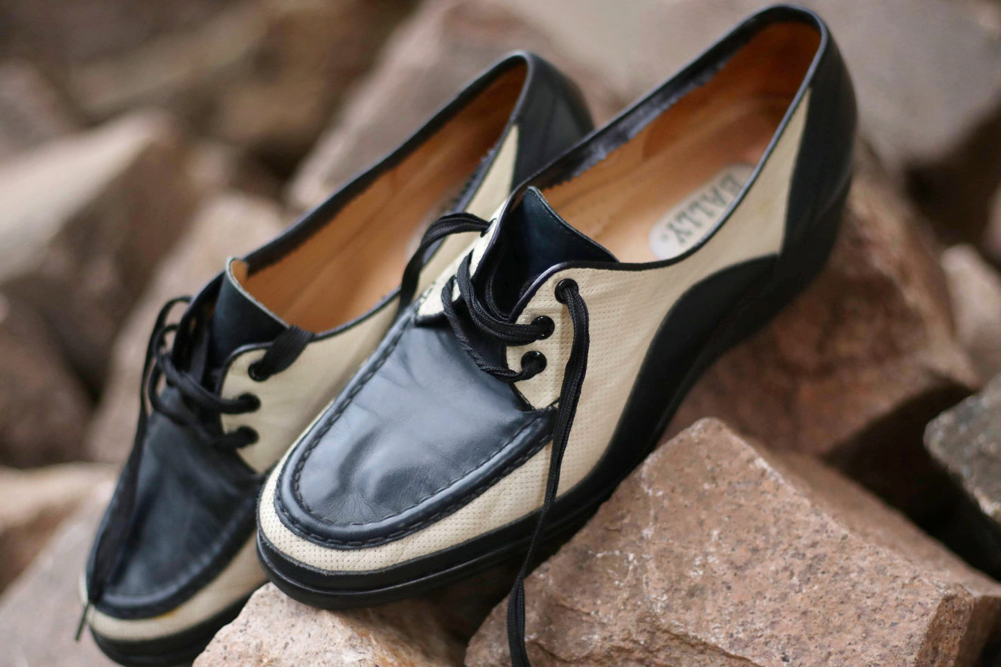 90s Bally Brogues| Vintage Leather Black and White Oxfords| Minimalist Monochrome lace up shoes| Timeless Dapper Footwear