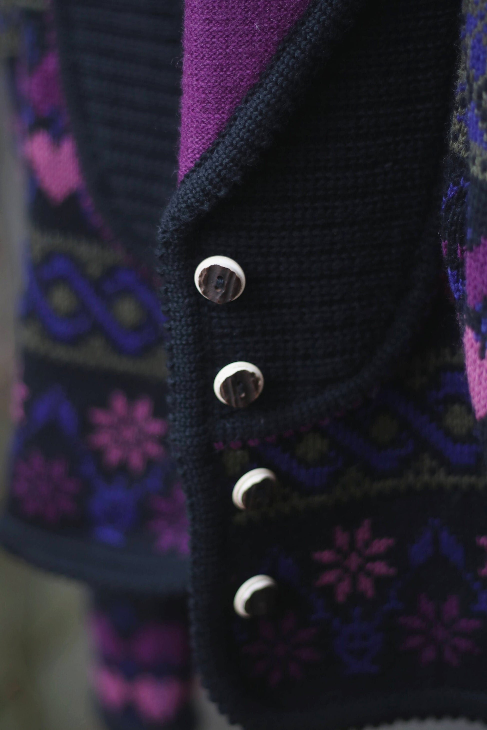 80s Wesenjak Tirol Cardigan| Vintage Rare Women Tyrol Wool Cardigan Jacket| Heart Print Winter Sweater| Size D44, IT48