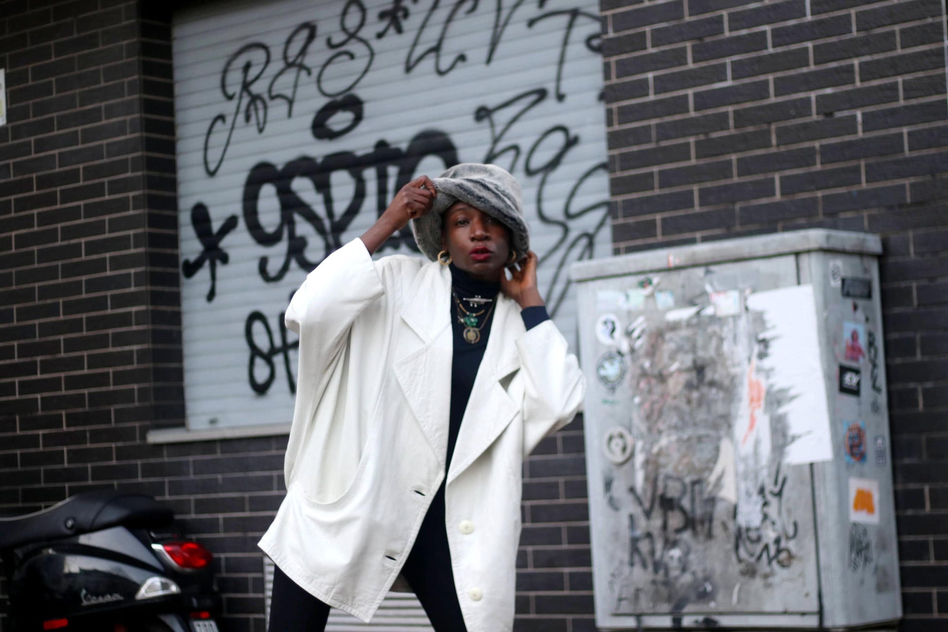 80s White Leather Jacket| Vintage Minimalist Women's Leather Blazer Coat| Oversized Street style Winter Coat